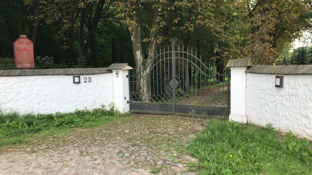 Hotel Dwor Woskrzenice à Biała Podlaska Extérieur photo
